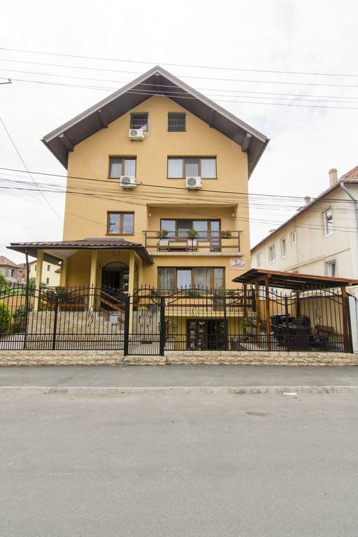 Pension Alexia Sibiu Esterno foto
