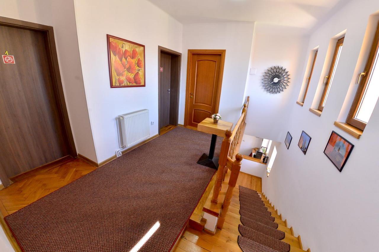 Pension Alexia Sibiu Esterno foto