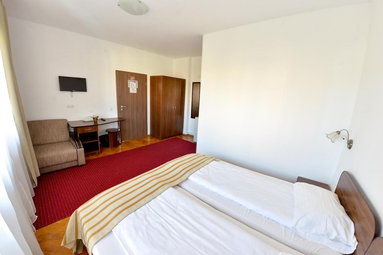 Pension Alexia Sibiu Esterno foto