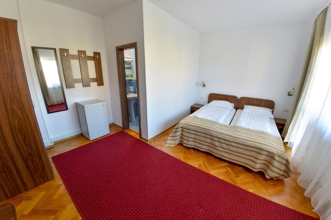 Pension Alexia Sibiu Esterno foto