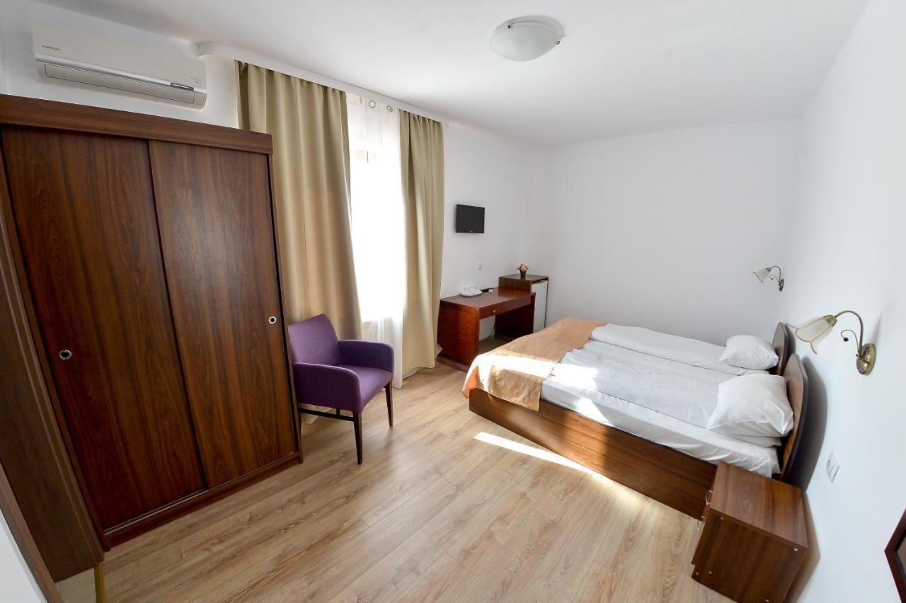 Pension Alexia Sibiu Esterno foto